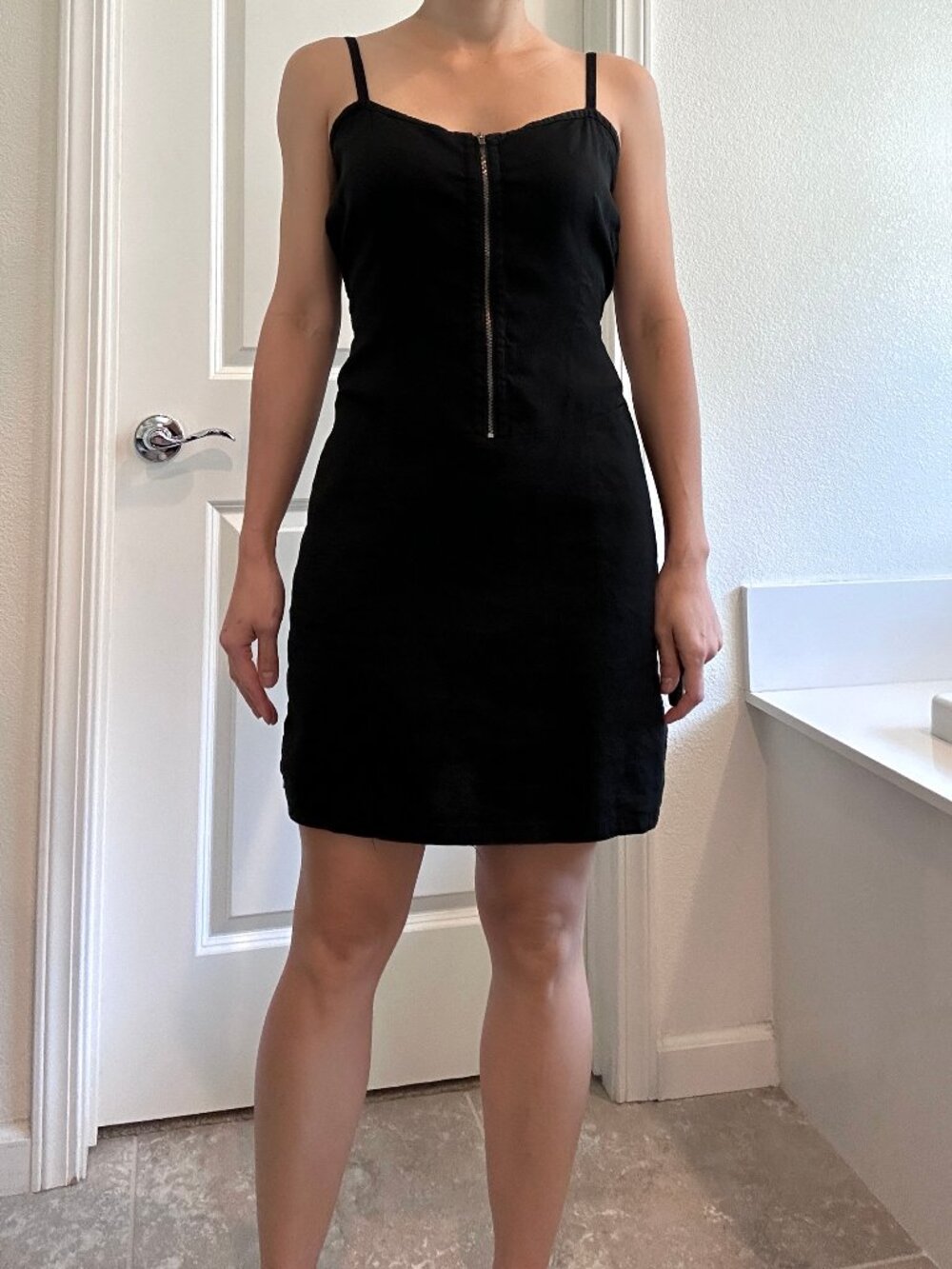 Theory Linen Spaghetti Strap Front Zipper Mini Black Dress size 12